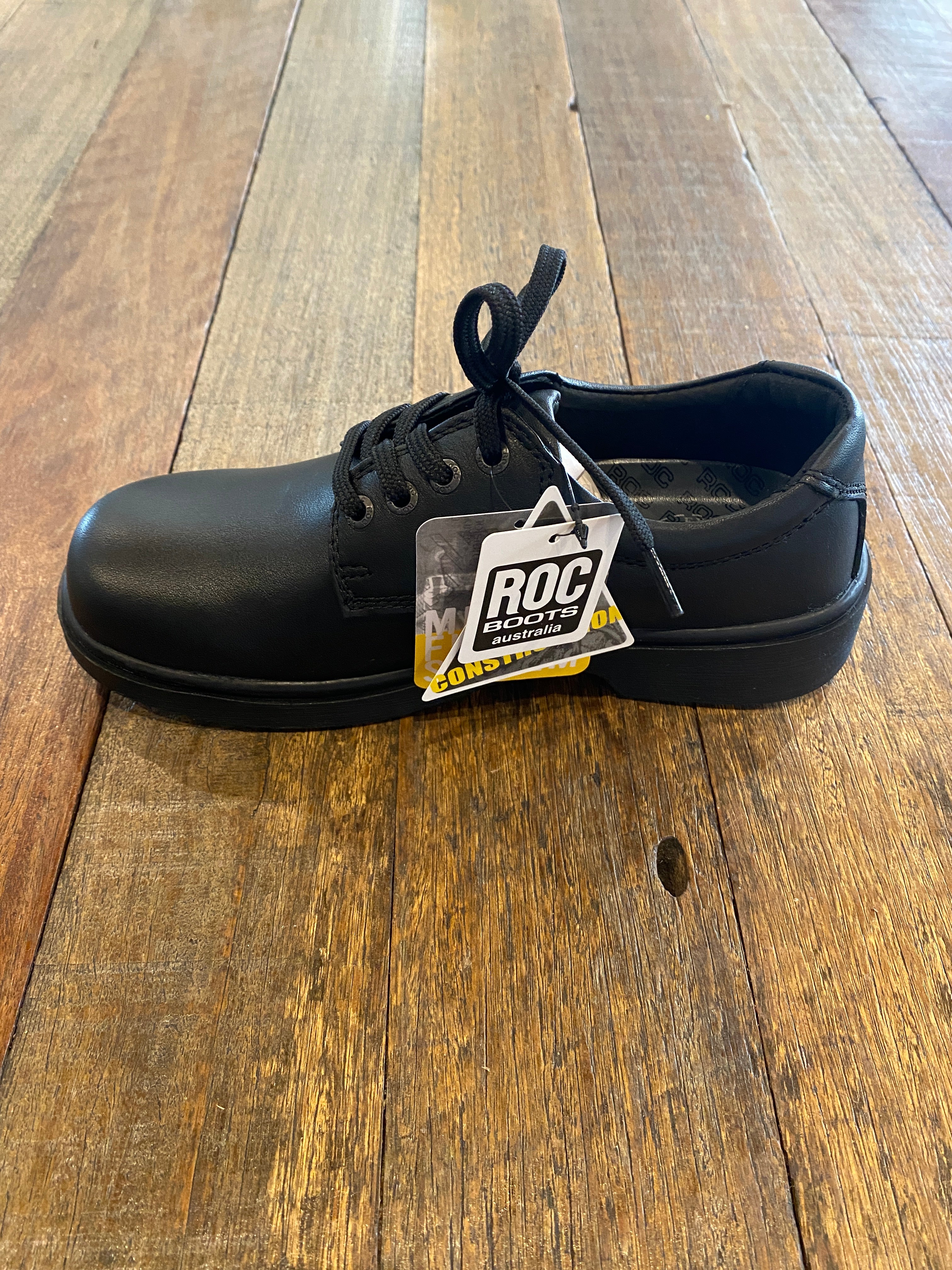 Roc strobe school on sale shoes